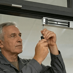 Установка СКУД на одну дверь